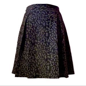 NWOT- Banana Republic Leopard Jacquard Mini Skirt Sz 4